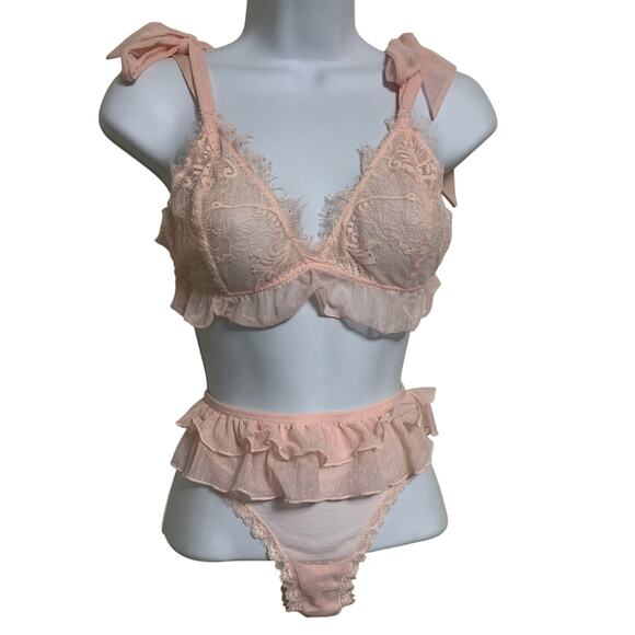 Chelsea28 Lace W/ Ribbons Lingerie Set Womens Size M - Picture 1 of 9